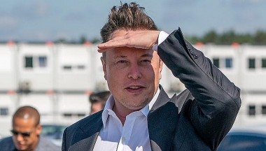 Cổ phiếu Tesla rơi tự do, tài sản của Elon Musk 'bốc hơi' hơn 20 tỷ USD trong một ngày
