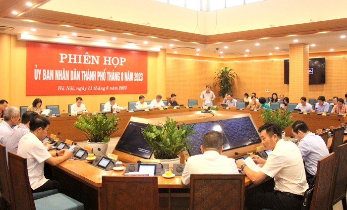 Quang cảnh phiên họp