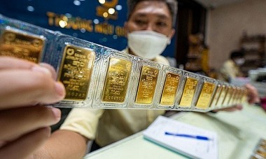 Bảng giá vàng hôm nay 25/8: Giá vàng SJC, vàng 9999 tiếp tục tăng mạnh