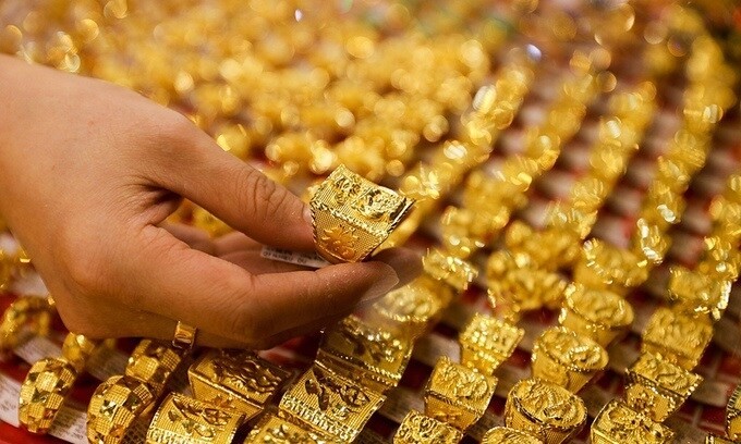 Giá vàng lập đỉnh cao nhất từ đầu năm 69,4 triệu đồng/lượng