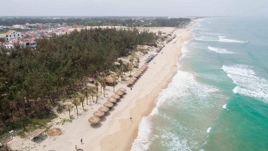 02 bãi biển ở miền Trung Việt Nam lọt top 10 bãi biển hàng đầu châu Á