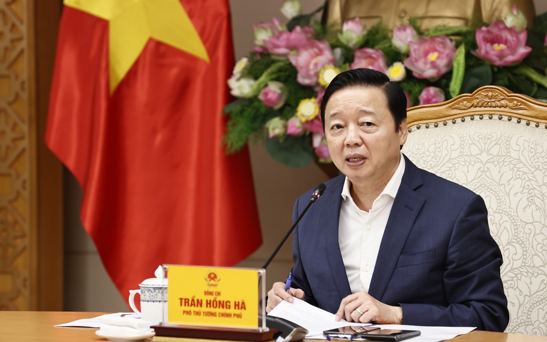 Phó Thủ tướng Trần Hồng Hà nhấn mạnh hoạt động dịch vụ karaoke, vũ trường có tính chất nhạy cảm cần quản lý chặt chẽ - Ảnh: VGP/MK