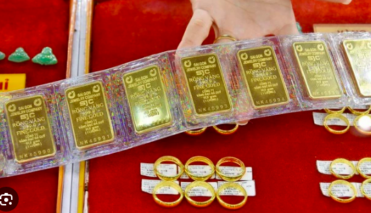 Vàng SJC 82 triệu đồng, vàng nhẫn 71 triệu đồng/lượng đạt đỉnh cao nhất mọi thời đại