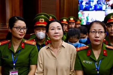Xét xử vụ Vạn Thịnh Phát ngày 11/3: Bị cáo Trương Mỹ Lan và Nguyễn Cao Trí trả lời thẩm vấn