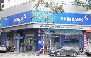 Toàn cảnh vụ nợ thẻ tín dụng từ 8,5 triệu thành 8,8 tỷ đồng tại ngân hàng Eximbank