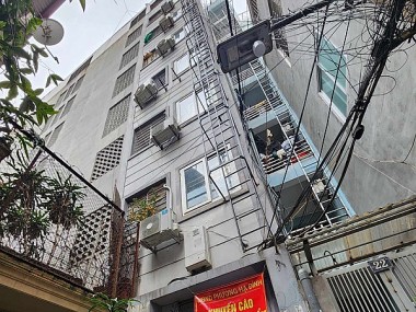 Chung cư mini 'chống nạng' tại Thanh Xuân vượt bao nhiêu tầng so với giấy phép được cấp?