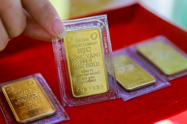 Giá vàng ngày 19/4 tăng mạnh trở lại trên 84 triệu đồng/lượng