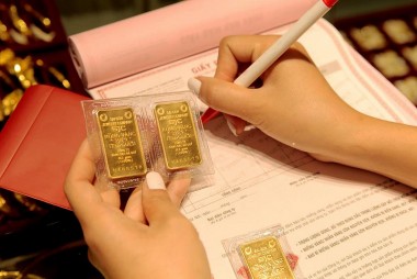 Giá vàng tăng sốc, chênh lệch giá vàng thế giới gần 18 triệu đồng/lượng
