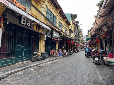 Hà Nội: Nhà mặt phố đạt 400 triệu đồng/m2, giao dịch bất động sản tại 2 quận tăng hơn 500%