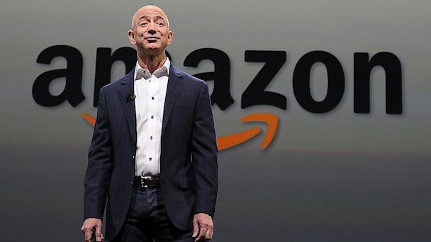 Vốn hóa Amazon lần đầu vượt mốc 2.000 tỷ USD, tài sản tỷ phú Jeff Bezos tăng hơn 7 tỷ đồng