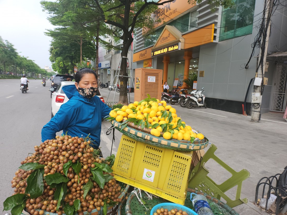 'Cô tấm' thị sáp từ quê ra phố giá 100.000 đồng/kg vẫn đắt hàng