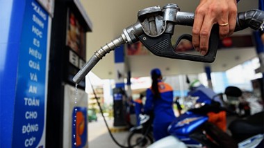Dự báo giá xăng dầu tiếp tục giảm trong kỳ điều hành ngày mai 18/7