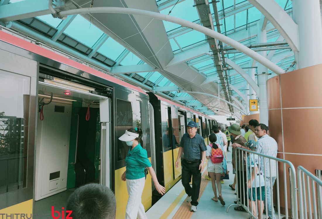 Metro Nhổn - Ga Hà Nội thu hút trăm nghìn lượt khách, trở thành điểm đến 'hot trend'