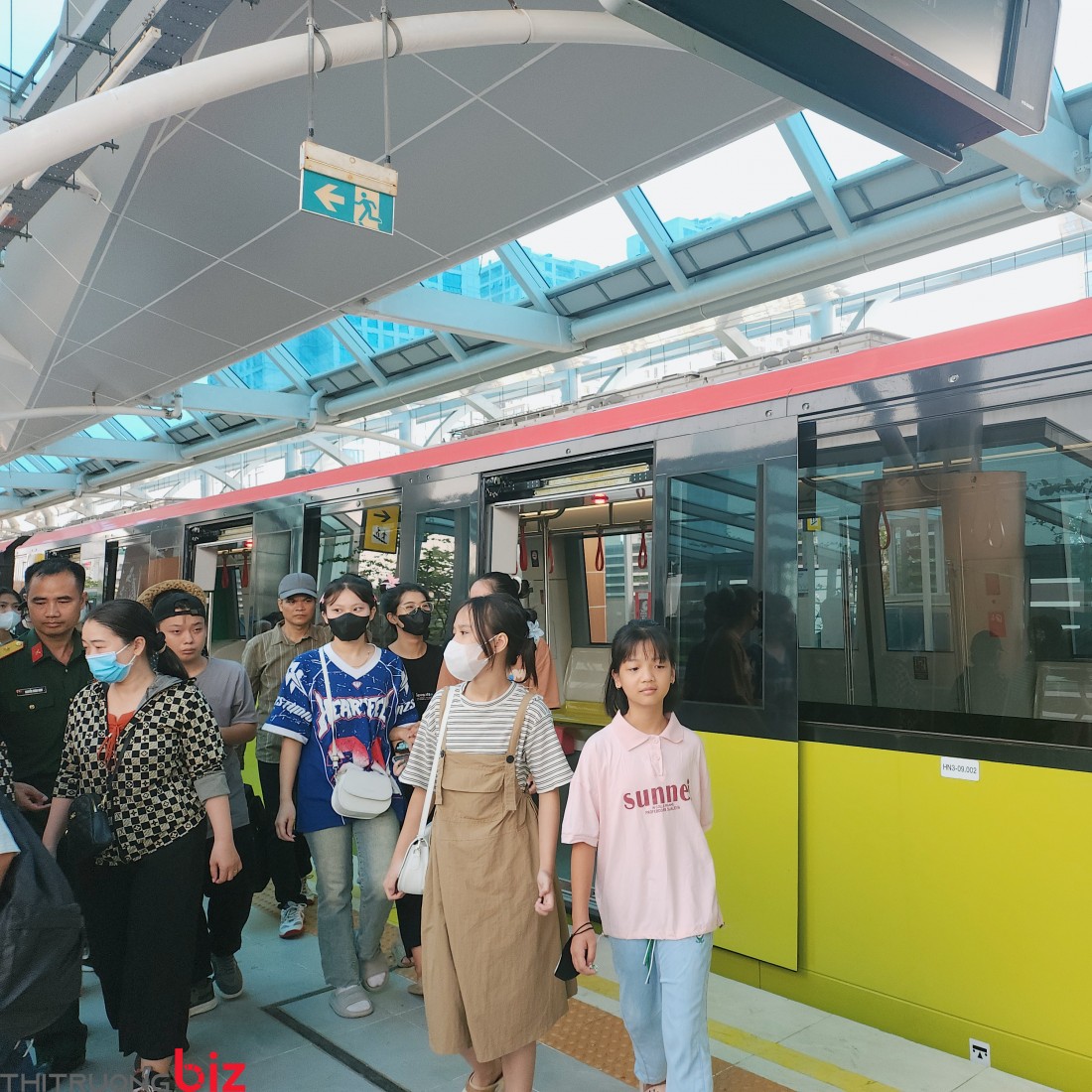 Metro Nhổn - Ga Hà Nội thu hút trăm nghìn lượt khách, trở thành điểm đến 'hot trend'