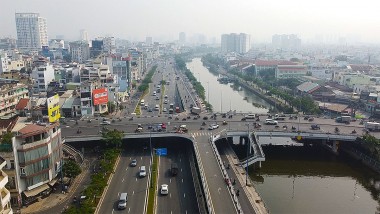 TP HCM: Cắm mốc bảo vệ 72 km bờ sông Sài Gòn