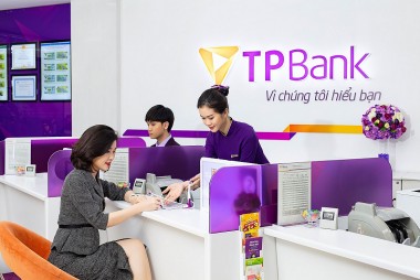 Chuyển đơn tố cáo của khách hàng bị nhân viên TPBank 'tư vấn sai lệch' dẫn tới 'mua nhầm' bảo hiểm nhân thọ của Sun Life đến C03 Bộ Công an
