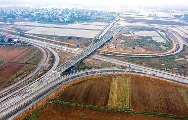 Tin bất động sản ngày 13/3: Đầu tư PPP với cao tốc Ninh Bình – Nam Định – Thái Bình và Gia Nghĩa – Chơn Thành