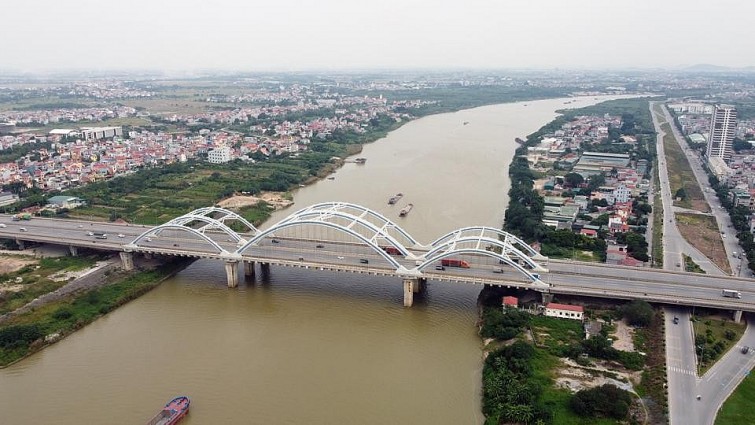 Phân khu đô thị sông Đuống đoạn qua cầu Đông Trù. Ảnh: Kinh tế đô thị