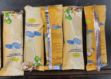 Hà Nội: Phát hiện 10 tấn nguyên liệu quá hạn sử dụng làm kem Tràng Tiền số 10