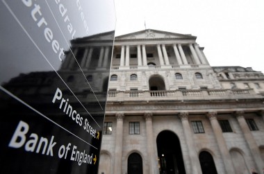Ngân hàng Trung ương Anh tăng lãi suất lên mức cao nhất trong 15 năm