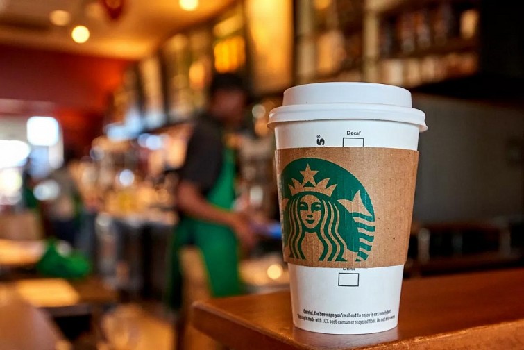 Sau 10 năm, Starbucks mới chỉ có 77 cửa hàng tại Việt Nam. Ảnh minh họa