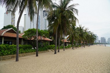 Nha Trang muốn giữ một phần resort Evason Ana Mandara dọc biển phục vụ người dân