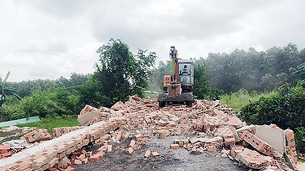 Một công trình nhà ở xây trái phép tại phường Phước Tân bị cưỡng chế vào chiều 26/8. Ảnh: Báo Đồng Nai