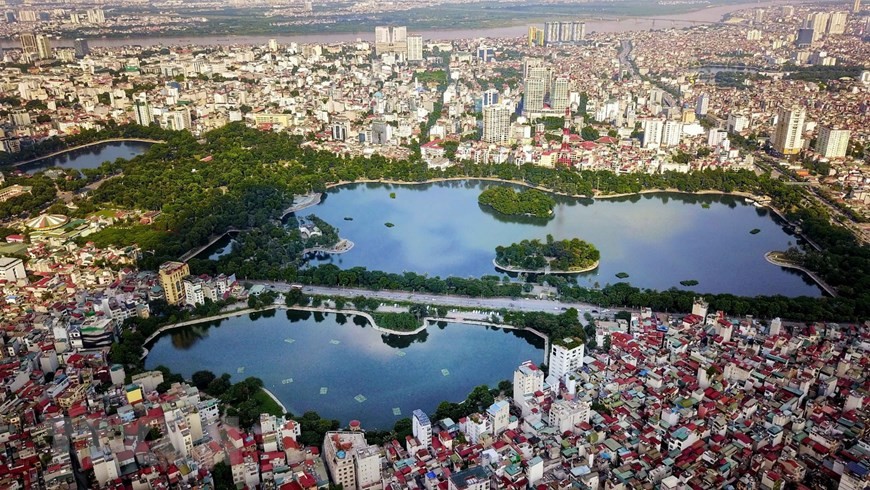 Hà Nội sớm triển khai phố đi bộ khu vực hồ Thiền Quang - Công viên Thống Nhất. Ảnh: TTXVN
