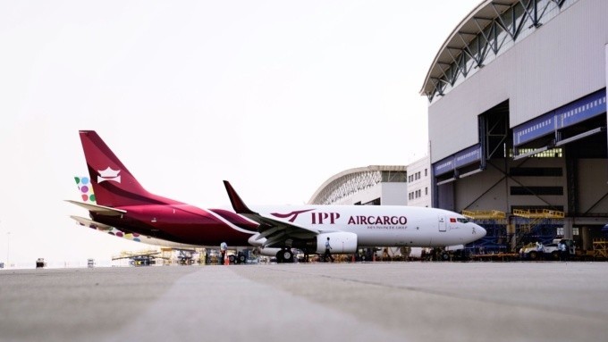 Máy bay mang thương hiệu IPP Air Cargo đã xuất xưởng chiếc đầu tiên vào tháng 7. Ảnh: Tuổi trẻ Thủ đô
