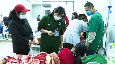 40 học sinh bị ngộ độc thực phẩm sau bữa ăn ngoại khóa tại huyện Mộc Châu