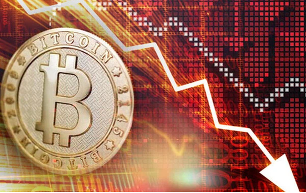 Giá đồng Bitcoin hỗn loạn, nhà đầu tư "đau tim"