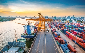 TP HCM áp dụng thu phí dịch vụ cảng biển từ 1/7