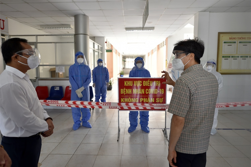Dành vaccine phòng COVID-19 cho TP Hồ Chí Minh