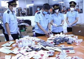 Lực lượng Hải quan thu giữ hơn 60.000 viên thuốc điều trị COVID-19