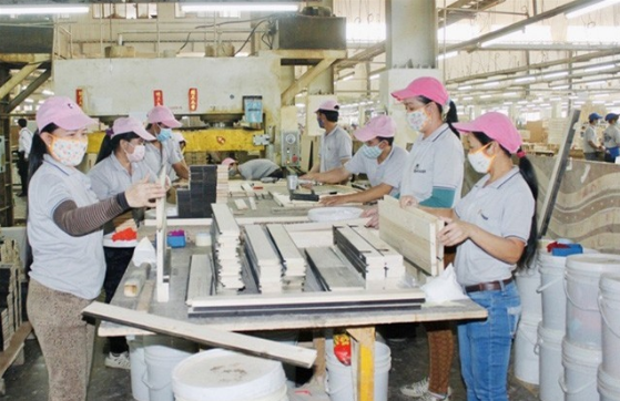 Ngay khi Hà Nội trở lại trạng thái bình thường mới, hàng loạt doanh nghiệp đã nhanh chóng phục hồi sản xuất. (Ảnh minh họa: dangcongsan)