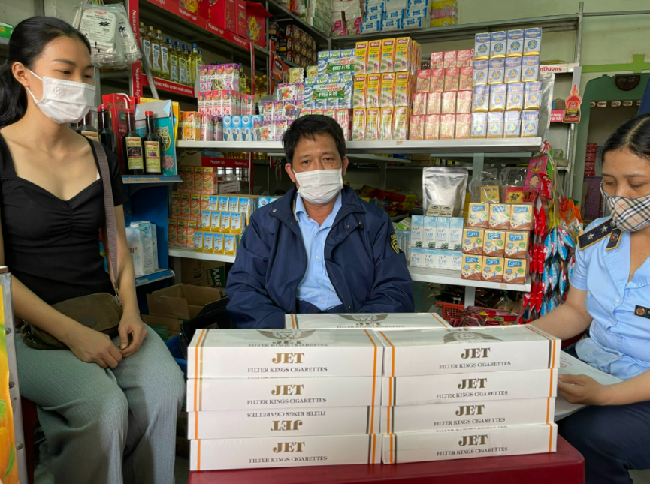 Ninh Thuận: Xử phạt 02 cơ sở kinh doanh thuốc lá điếu nhập lậu