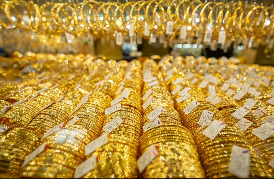 Giá vàng và tỷ giá ngoại tệ ngày 1/2: Giá vàng giảm nhẹ sau ngày 'vía thần Tài'