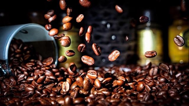 Giá cà phê và hồ tiêu hôm nay 1/2: Cà phê giảm nhẹ, hồ tiêu tăng mạnh