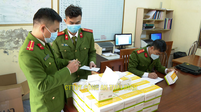 Thái Bình: Thu giữ 1.000 bộ kit test nhanh Covid-19 không rõ nguồn gốc