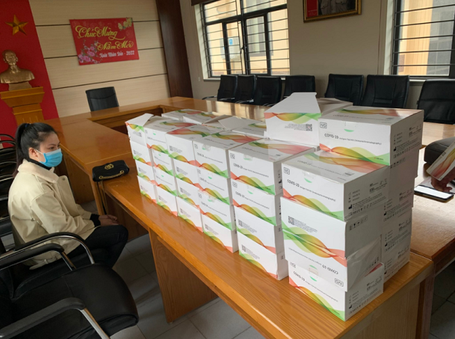 Quảng Ninh: Thu giữ 3.000 kit test covid-19 rao bán trên Facebook