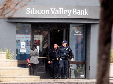 Silicon Valley Bank (SVB) tuyên bố phá sản - FDIC đã đưa ra đề xuất để cứu vãn tình hình