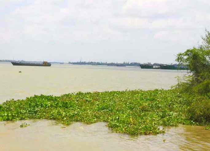 Khu vực mỏ cát Bình Phước Xuân đã xảy ra sạt lở bờ sông trong nhiều năm  