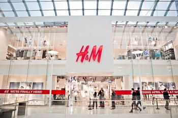 Fado.vn đăng thông báo ngừng kinh doanh sản phẩm của H&M trên trang chủ