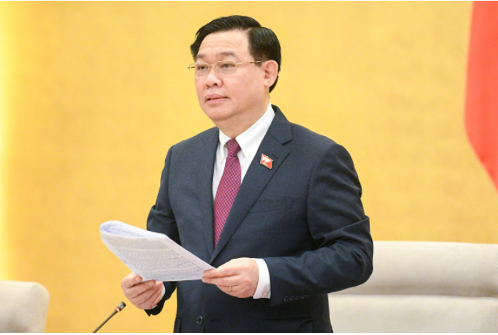 Chủ tịch Quốc hội Vương Đình Huệ phát biểu tại phiên họp