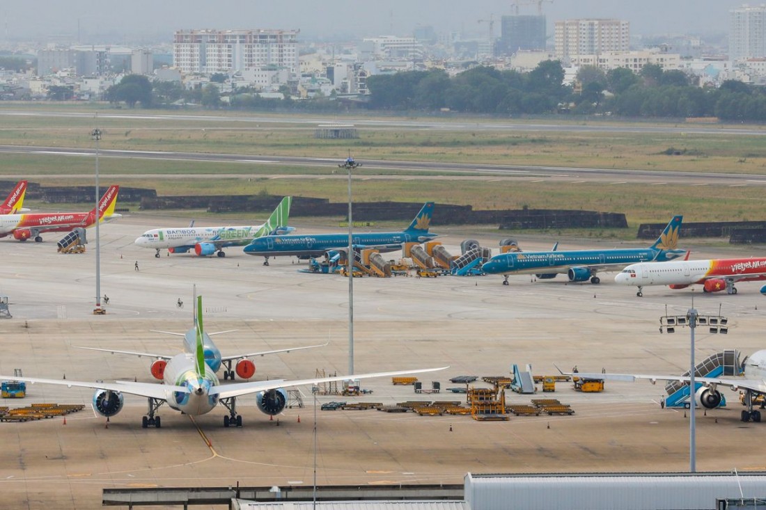 Cục Hàng không Việt Nam yêu cầu các hãng bán giá vé máy bay không được vượt giá trần