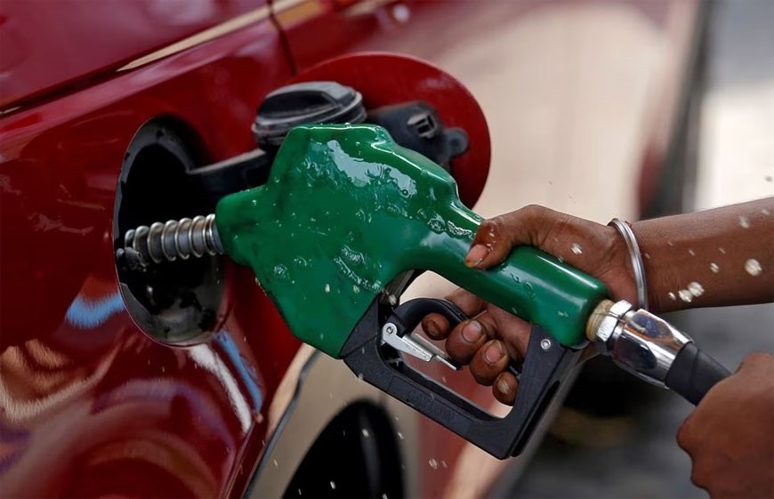 Giá xăng, dầu tăng hơn 1.100 đồng từ 15h chiều nay (11/4)