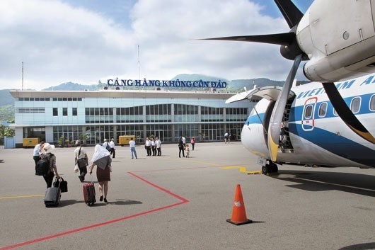 Từ 5/6, tạm dừng các chuyến bay chở khách đến Côn Đảo.