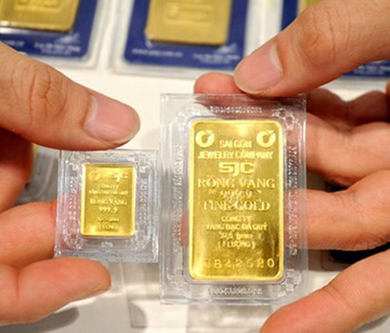 Giá vàng và tỷ giá ngoại tệ ngày 1/8: Giá vàng vượt mốc 67 triệu đồng/lượng