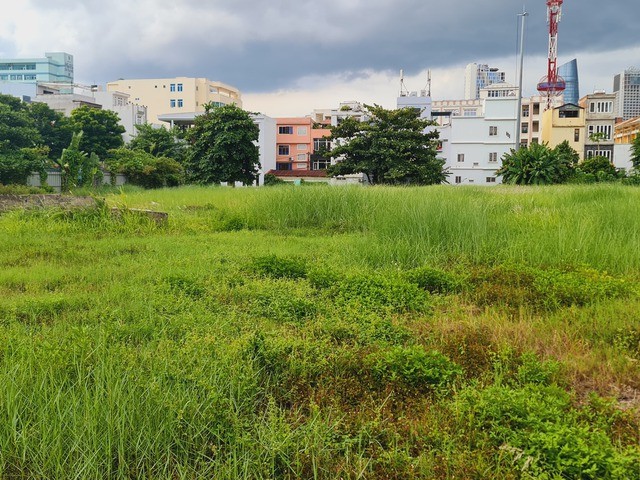 Đà Nẵng: Hàng loạt khu 'đất vàng' bị bỏ hoang lãng phí