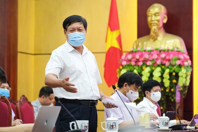 Thứ trưởng Bộ Y tế Đỗ Xuân Tuyên 
